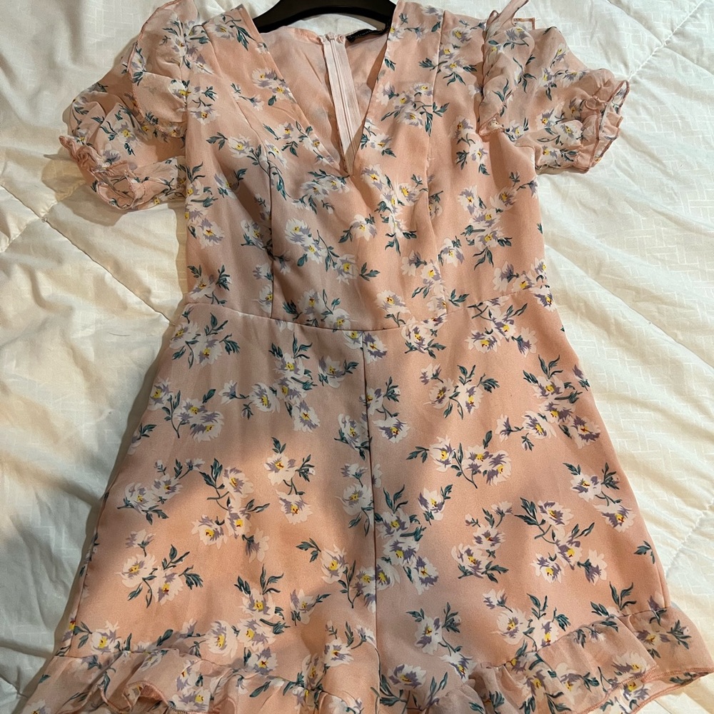 PrettyLittleThing Floral Romper